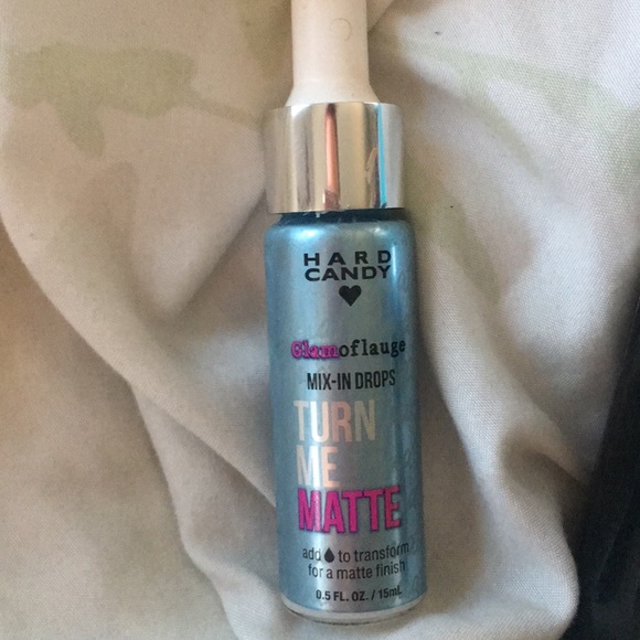 Makeup Bundle - Picture 2 of 5